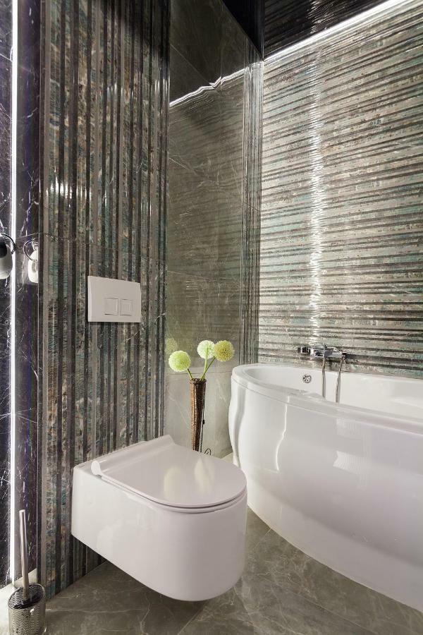 לבוב Delux Leopolli Apartments Near Shopping Mall Forum מראה חיצוני תמונה